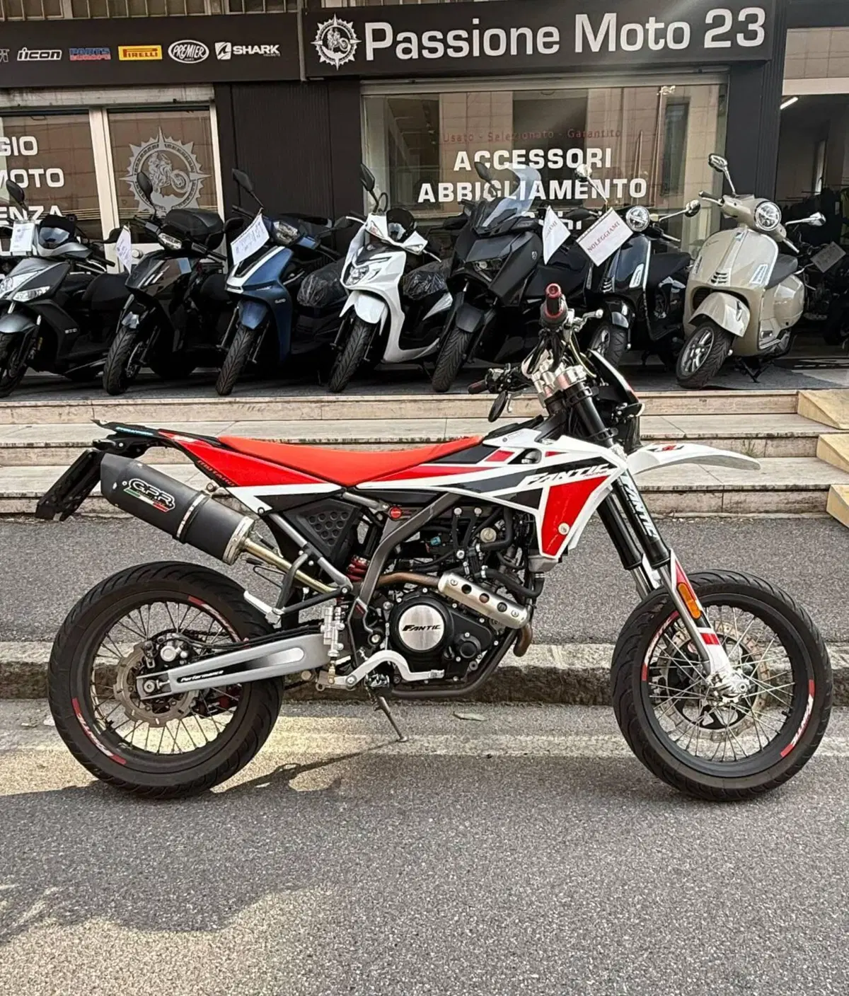 Fantic Motor XMF 125 Motard Performance 4t (2021 - 22)