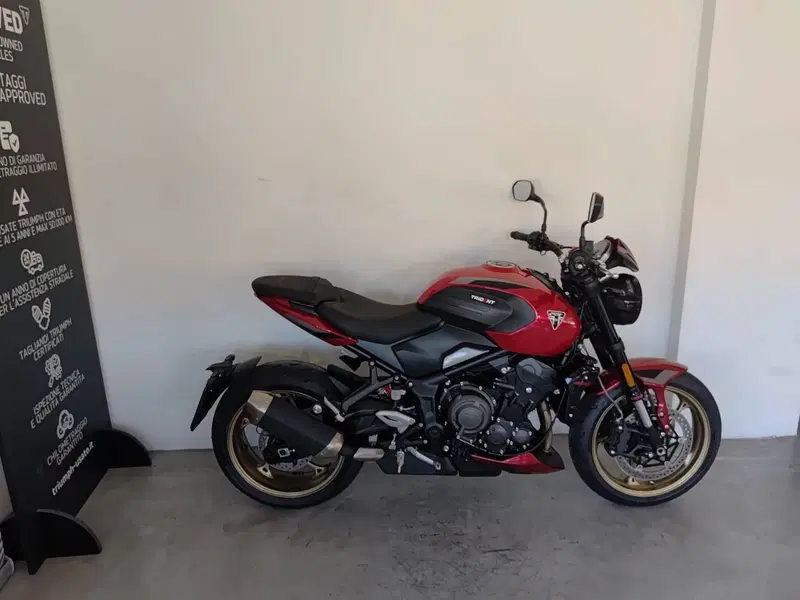 Triumph Trident 800 (2026)