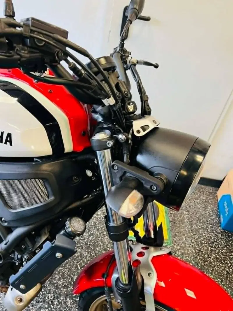 Yamaha XSR 700 (2021) (2)