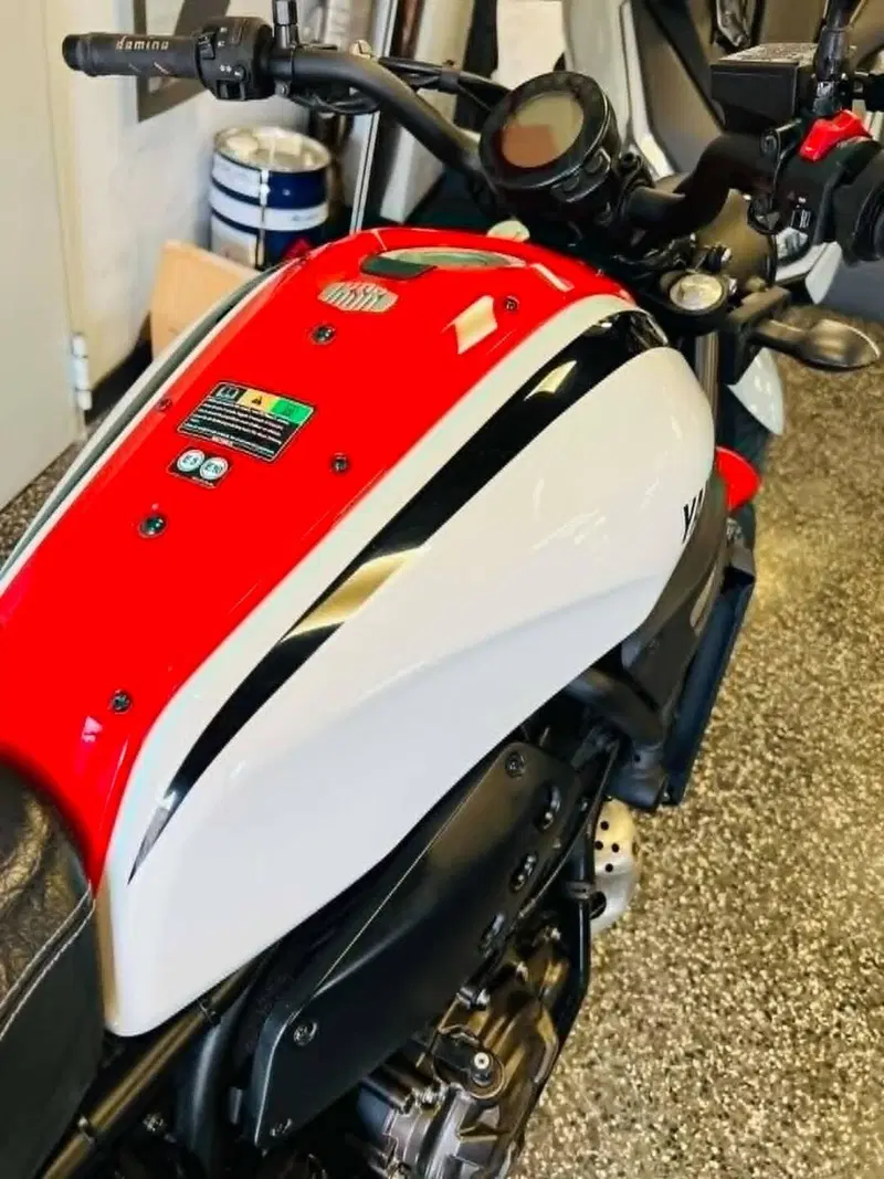 Yamaha XSR 700 (2021) (3)