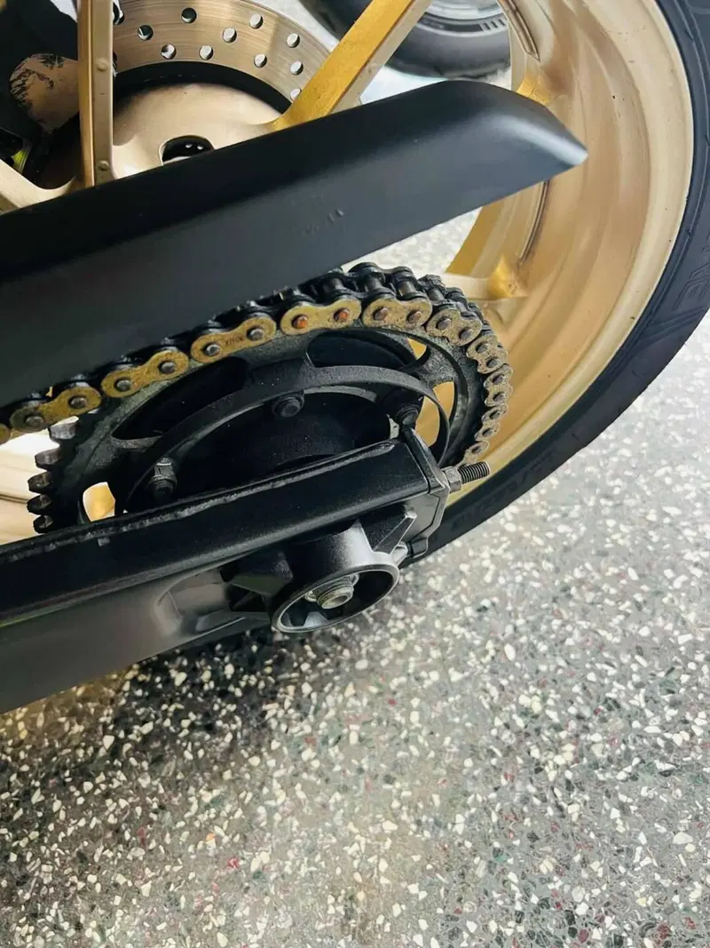 Yamaha XSR 700 (2021) (14)
