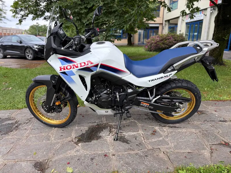 Honda Transalp XL750 (2026)