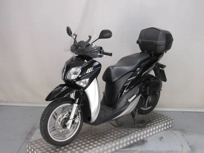 Yamaha Xenter 125 (2011 - 14) (4)