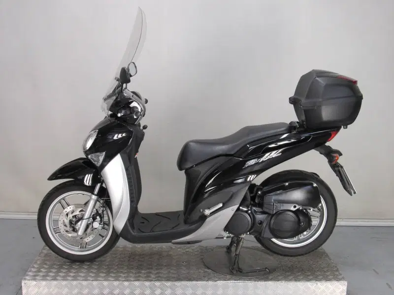 Yamaha Xenter 125 (2011 - 14) (5)