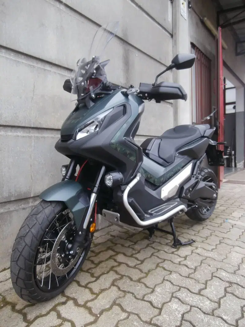 Honda X-ADV 750 (2018 - 20) (2)