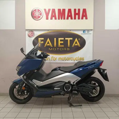 Yamaha T-Max 530 DX (2017 - 19) usata