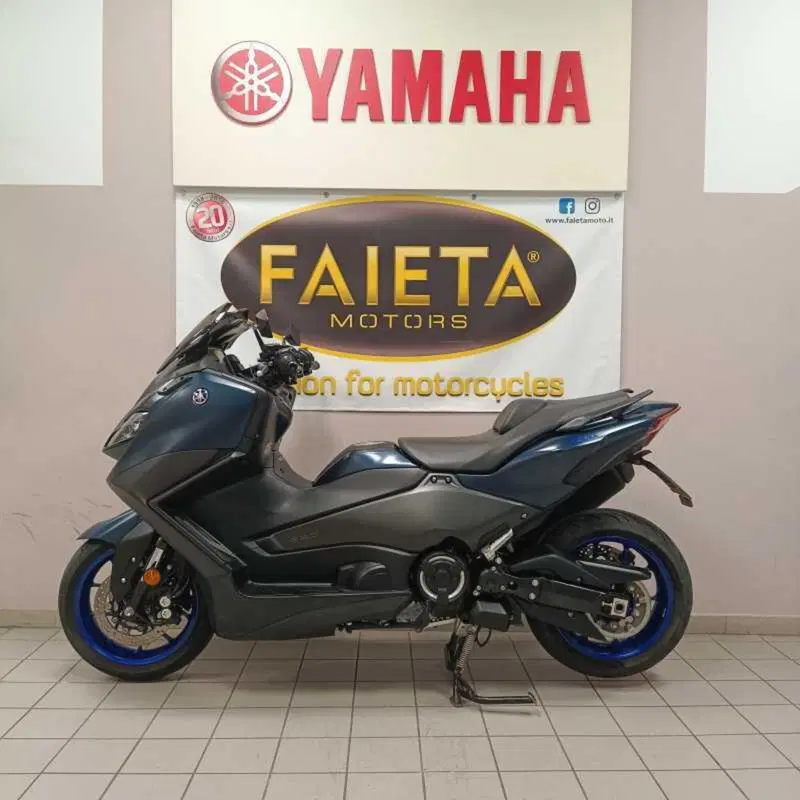 Yamaha T-Max 560 (2022 - 24)