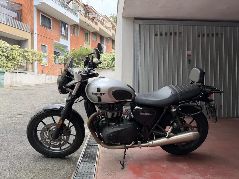 Triumph Street Twin 900 (2017 - 18) (3)