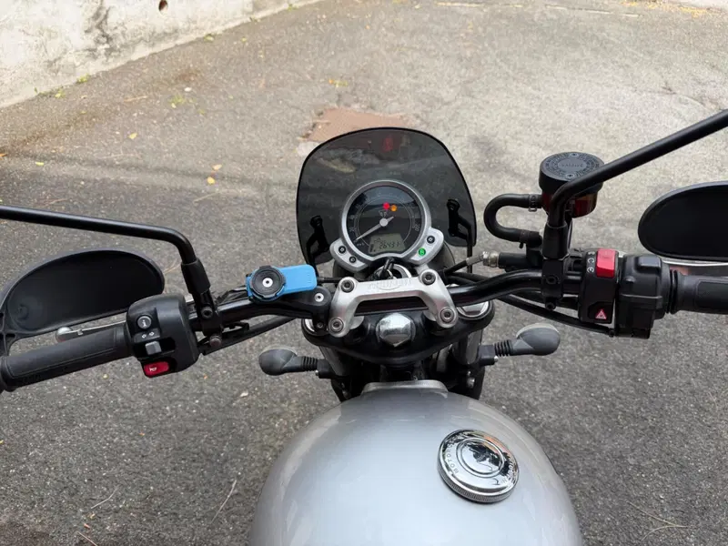 Triumph Street Twin 900 (2017 - 18) (10)
