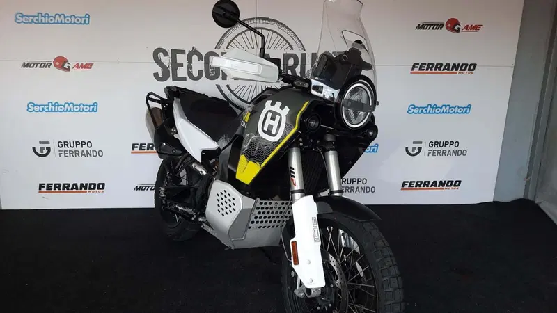 Husqvarna Norden 901 Expedition (2025 - 26) (2)
