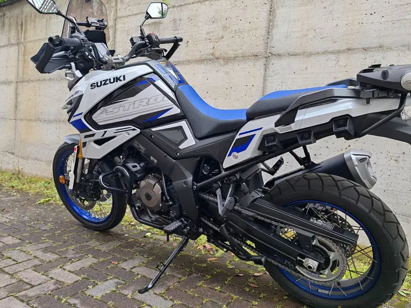 Suzuki V-Strom 1050DE (2025 - 26) (2)