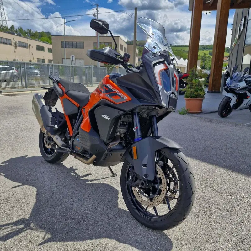 KTM 1290 Super Adventure S (2022 - 25) (4)