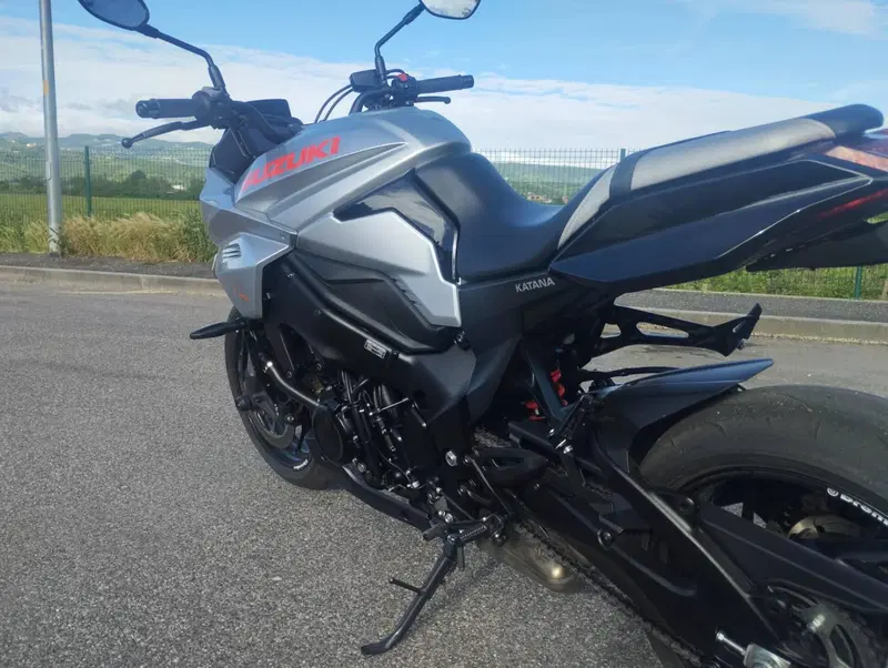 Suzuki Katana 1000 (2022 - 26) (5)