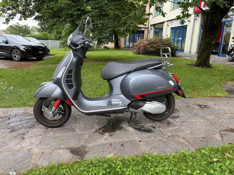 Vespa GTS 300 Super Hpe (2021 - 22) (5)