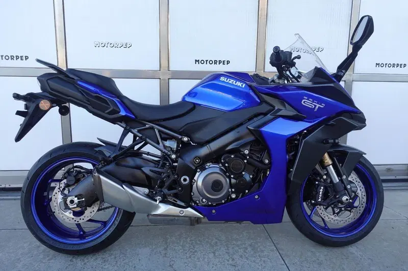 Suzuki GSX-S1000GT (2025 - 26) (2)