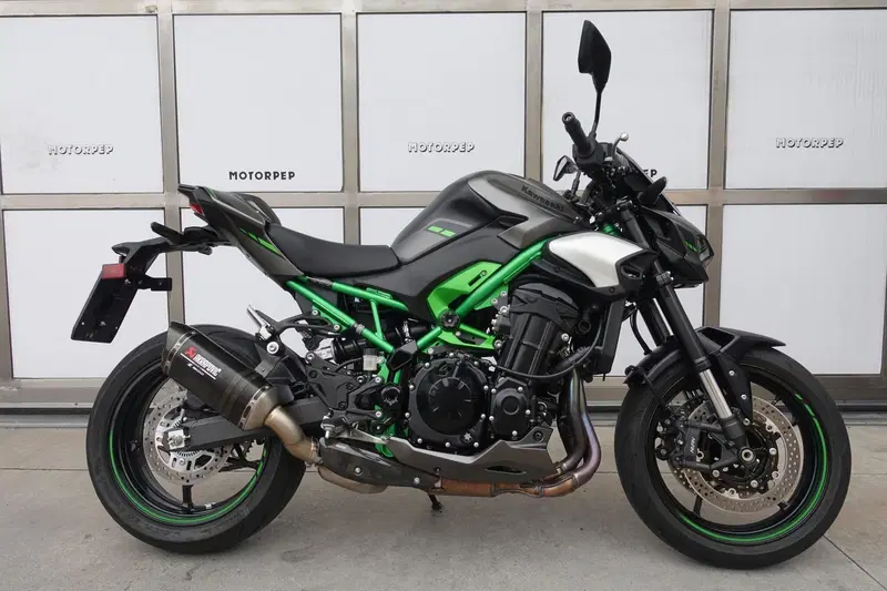 Kawasaki Z 900 Performance (2025 - 26) (2)
