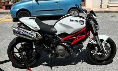 Ducati Monster 796 (2010 - 13) usata