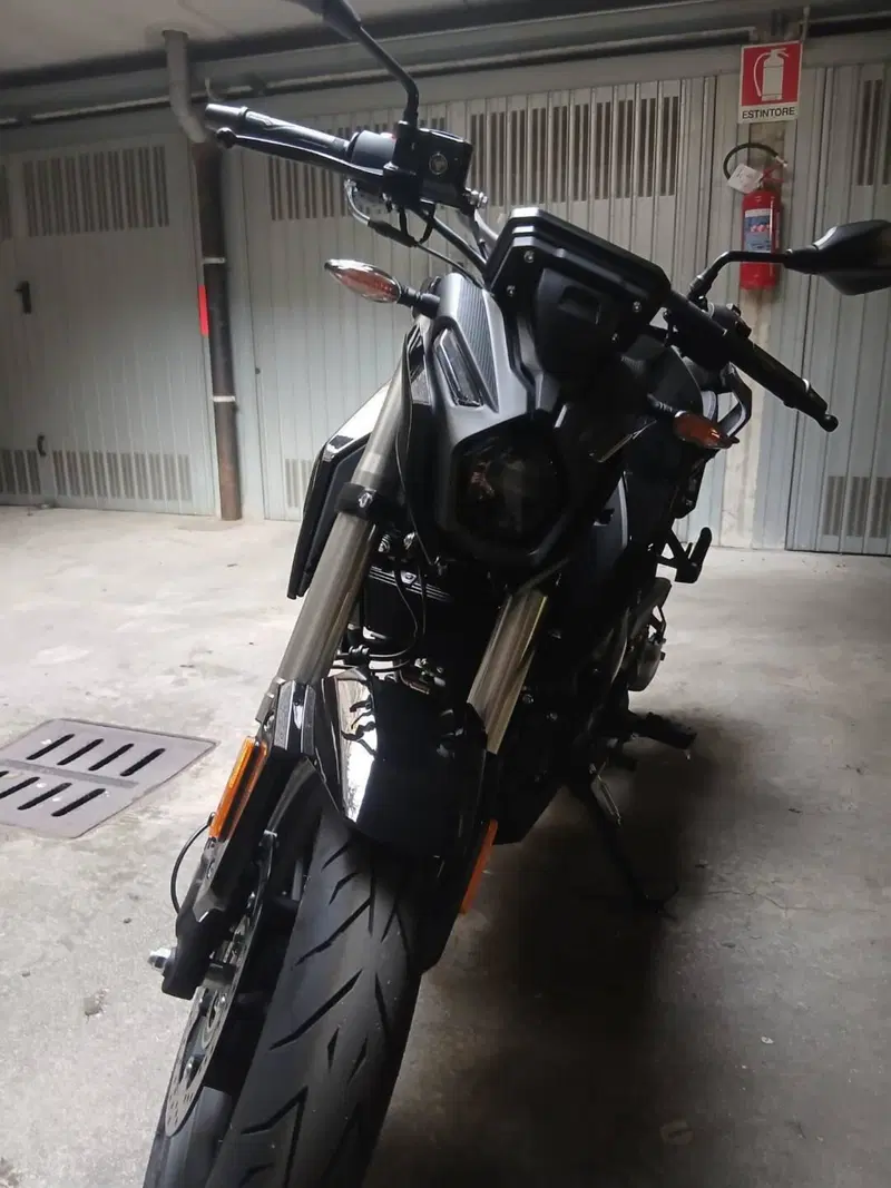 Voge Brivido 125R (2023 - 26) (2)