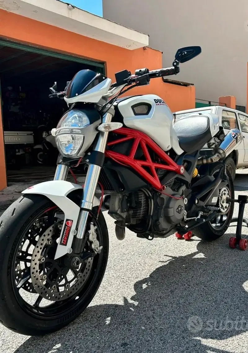 Ducati Monster 796 (2010 - 13) (6)