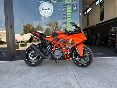 KTM RC 390 (2022 - 26) usata