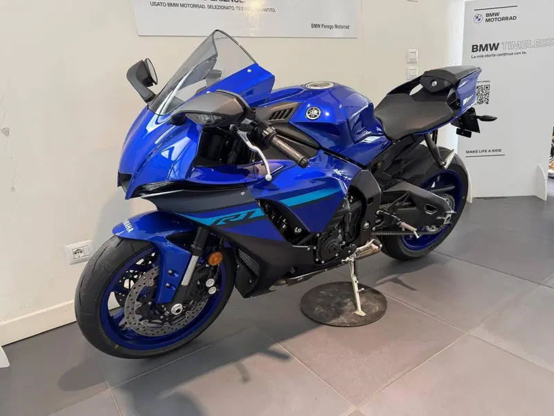 Yamaha YZF R1 (2020 - 25) (7)
