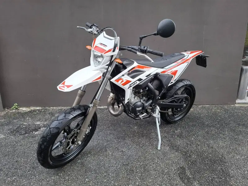 Betamotor RR 50 Motard (2021 - 26) (2)