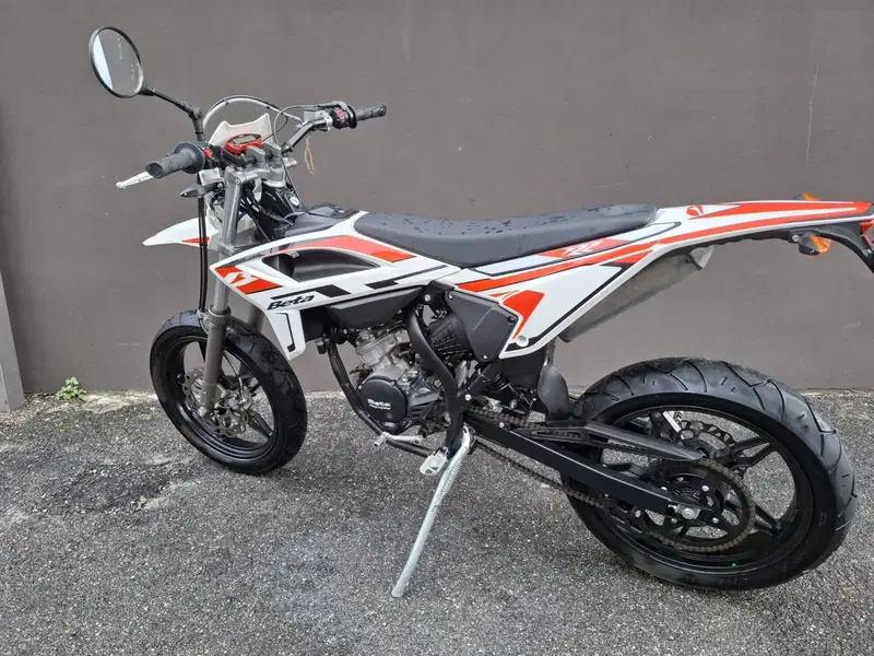 Betamotor RR 50 Motard (2021 - 26) (3)
