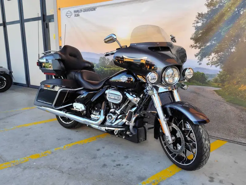 Harley-Davidson Street Glide Special (2021 - 23) (2)