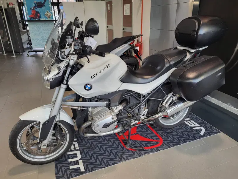 Bmw R 1200 R (2006 - 11) (3)