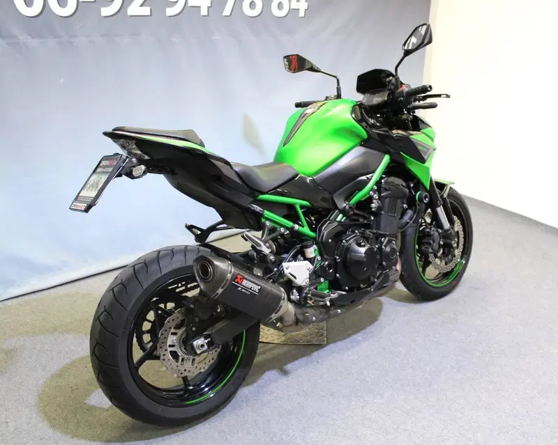 Kawasaki Z 900 Performance (2021 - 24) (2)