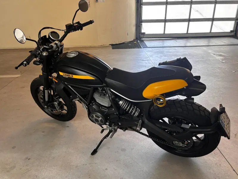 Ducati Scrambler 800 Full Throttle (2015 - 16) (9)