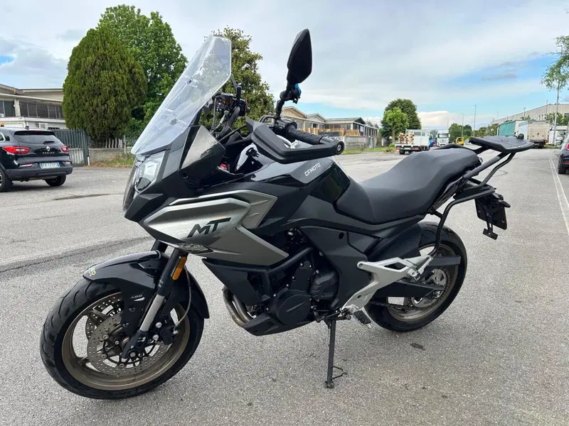 CFMOTO 700MT (2024 - 26) (4)