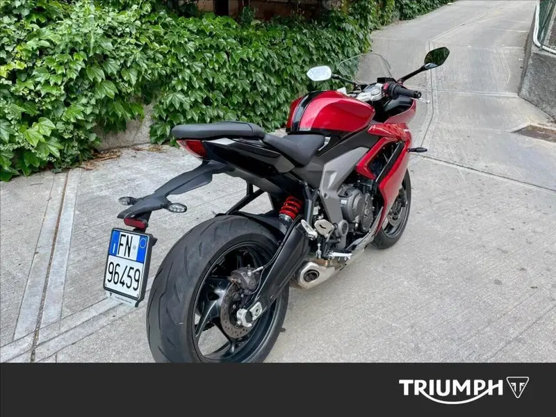 Triumph Daytona 660 (2024 - 26) (2)