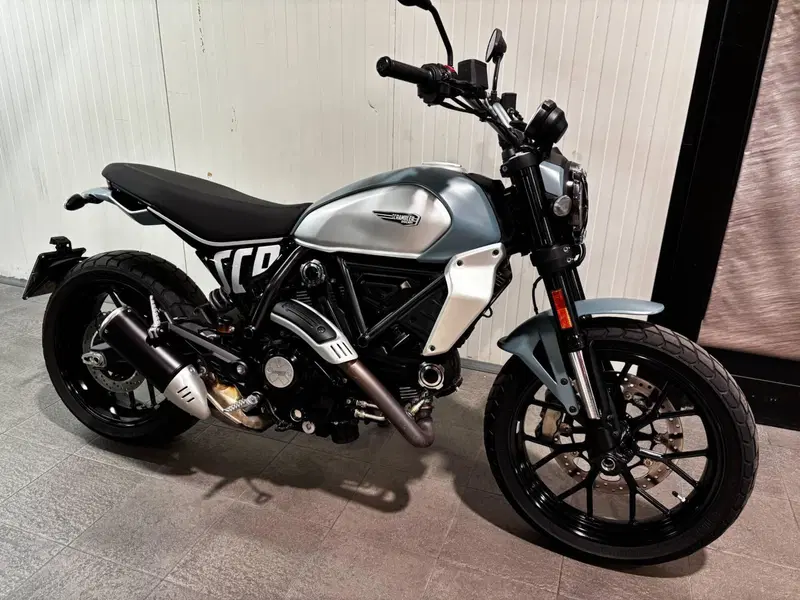 Ducati Scrambler 800 Icon (2023 - 24)