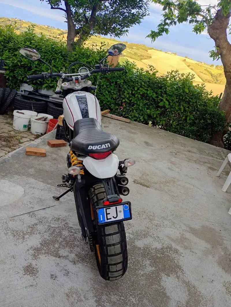Ducati Scrambler 800 Desert Sled (2017 - 20) (4)