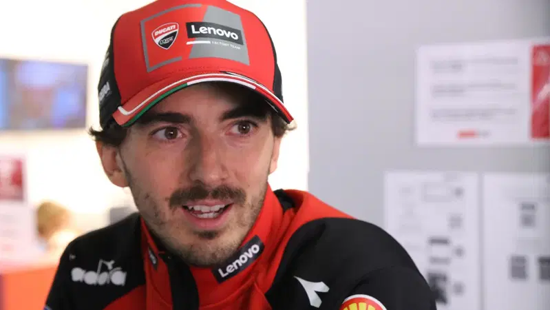 MotoGP 2026. GP di Catalunya. Pecco Bagnaia e il tema sicurezza dopo la caduta di Jorge Mart&iacute;n: "In Safety commission eravamo in tre a Le Mans, come pu&ograve; funzionare?"