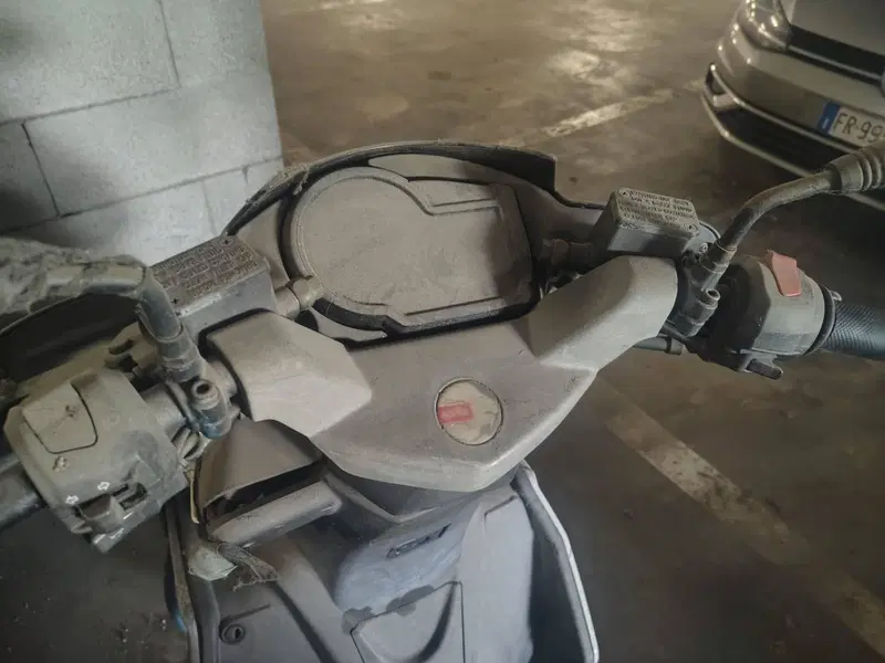 Aprilia SR 50 Street (2008 - 13) (3)