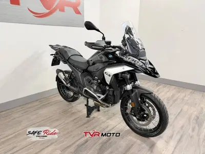 Bmw R 1300 GS Triple Black (2023 - 26) usata