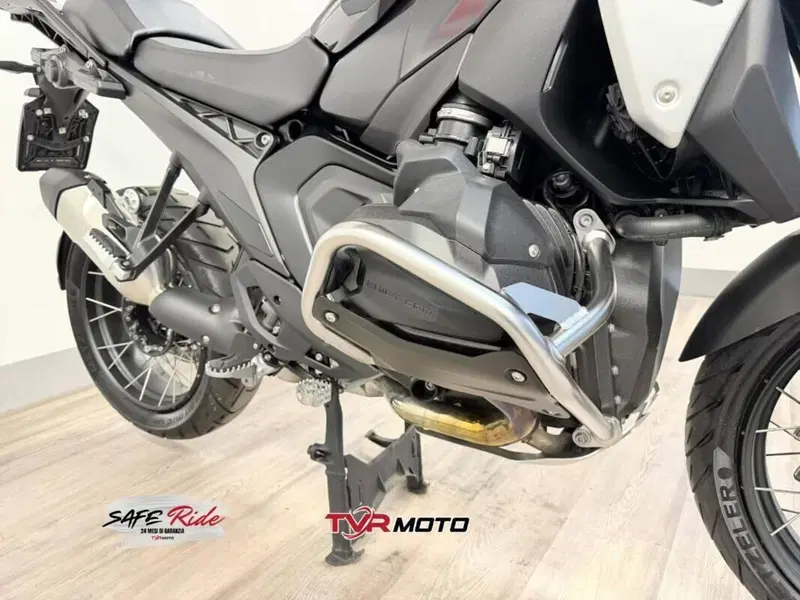 Bmw R 1300 GS Triple Black (2023 - 26) (10)