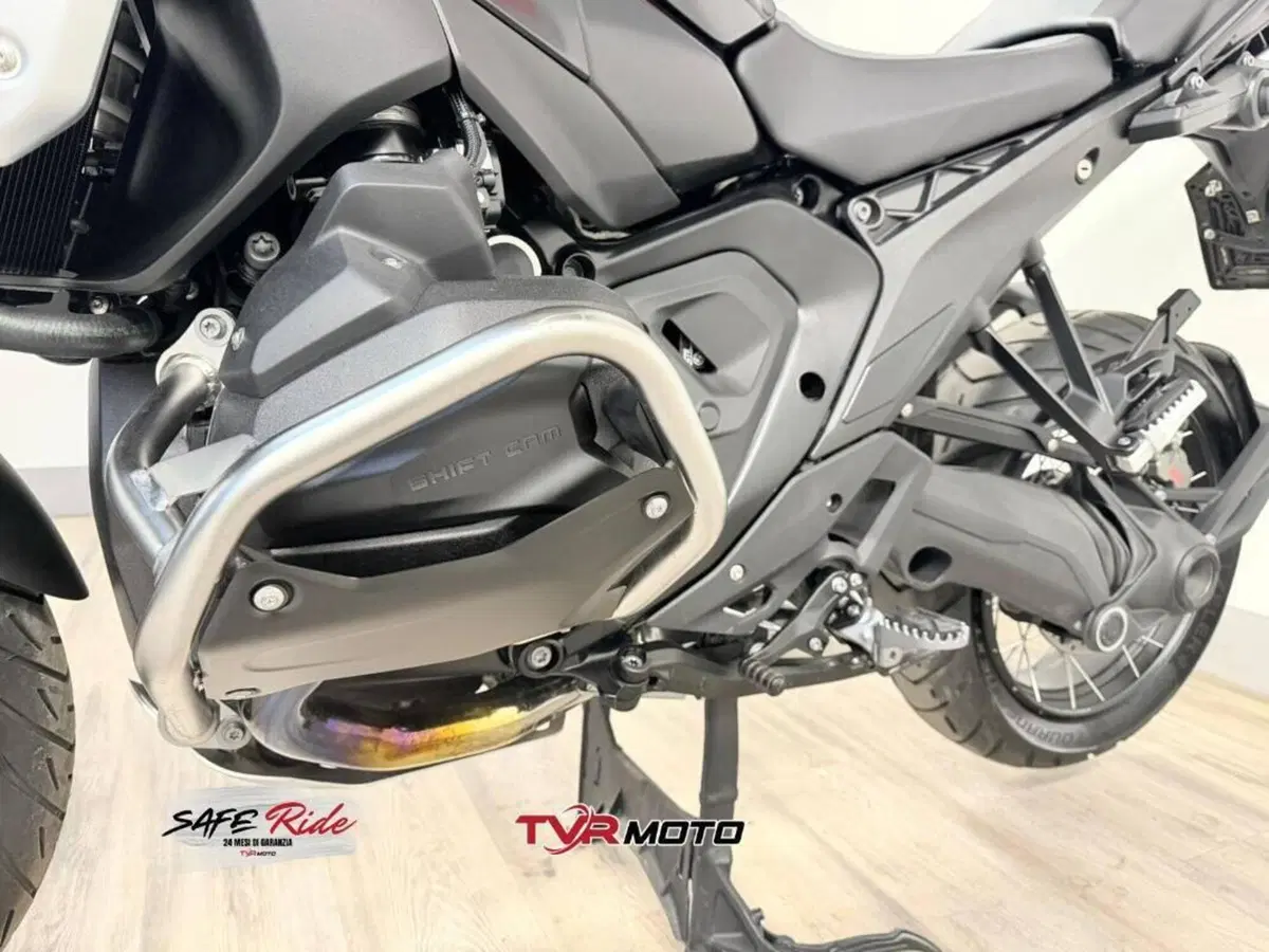 Bmw R 1300 GS Triple Black (2023 - 26) (12)