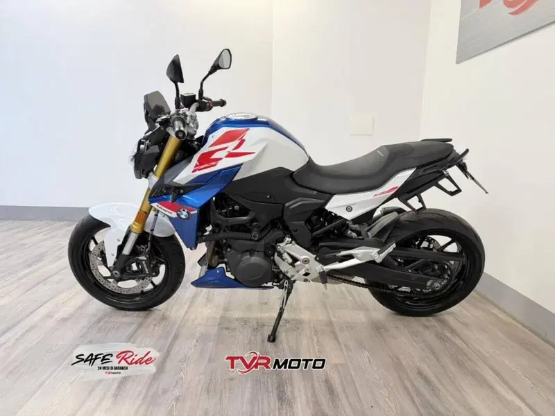 Bmw F 900 R (2021 - 24) (4)