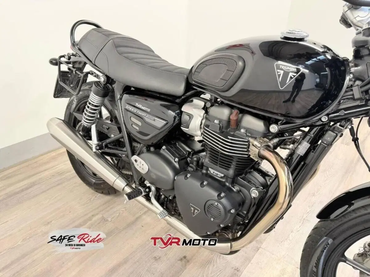 Triumph Speed Twin 900 (2023 - 24) (8)