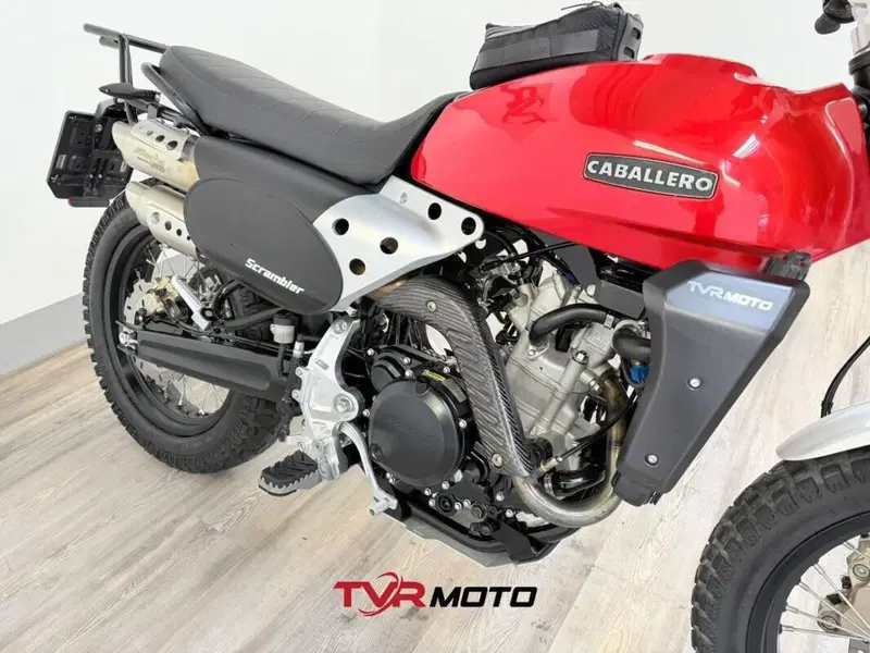Fantic Motor Caballero 250 Scrambler 4T (2018 - 21) (8)