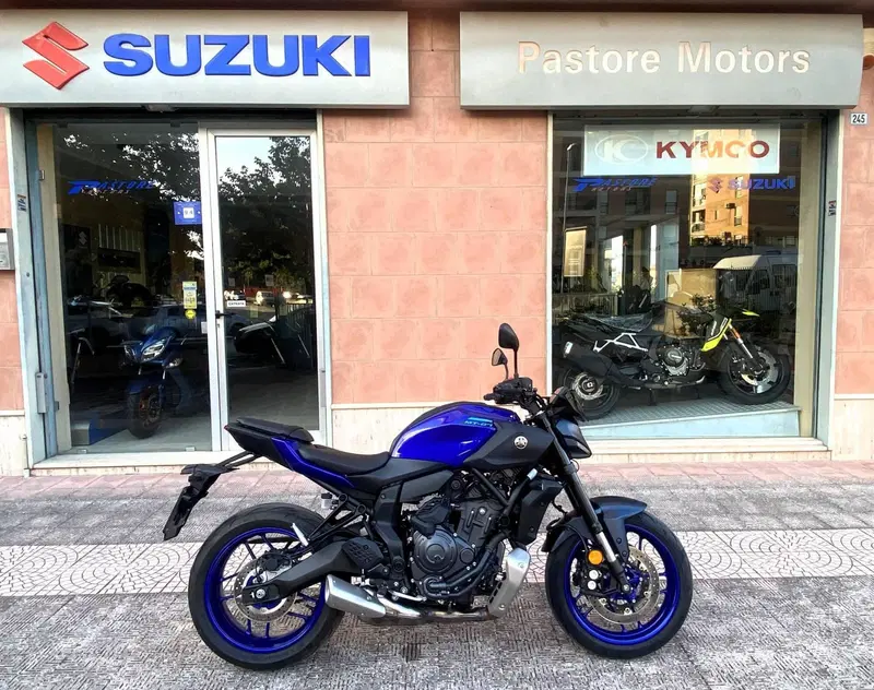 Yamaha MT-07 Y-AMT (2025 - 26)