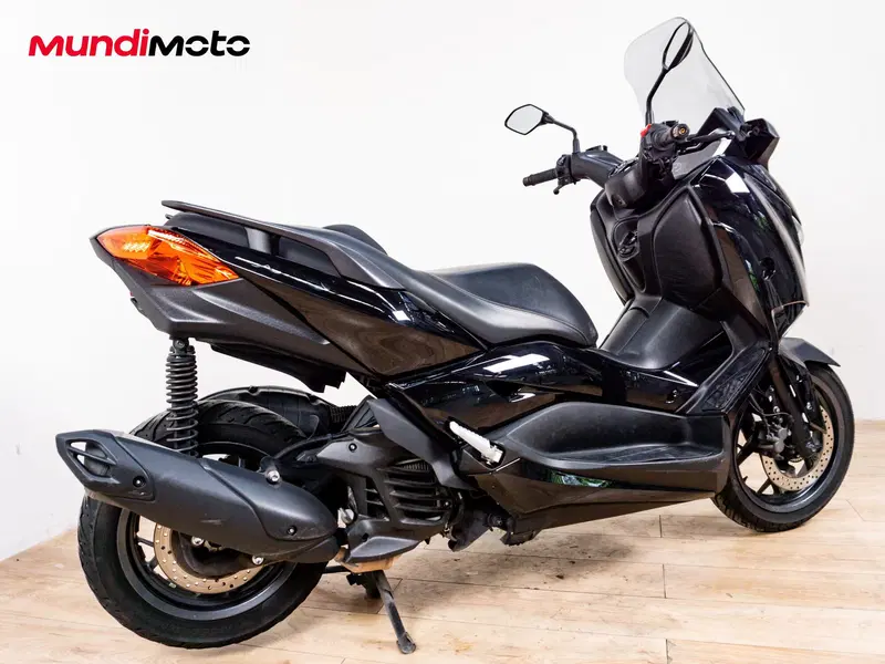 Yamaha X-Max 125 Tech Max (2020) (3)