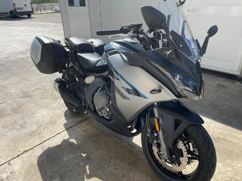 CFMOTO 650GT (2021 - 26) (8)