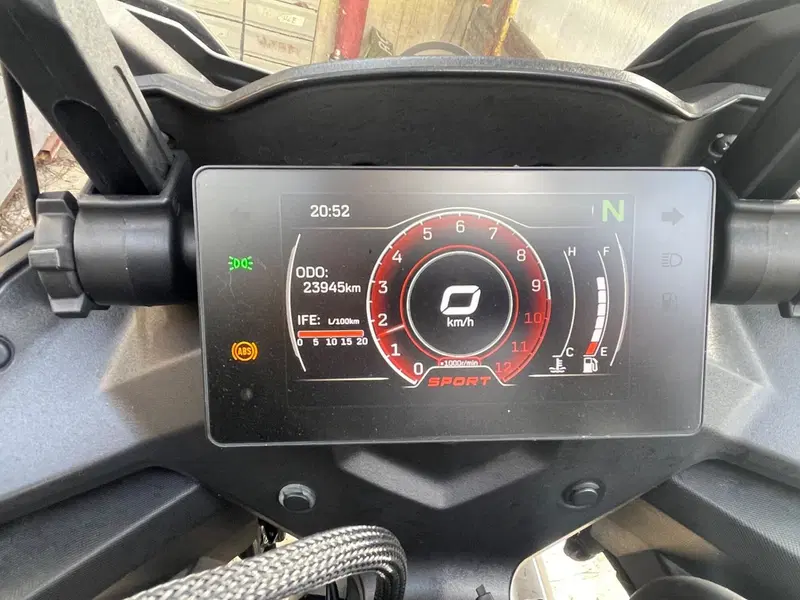 CFMOTO 650GT (2021 - 26) (10)