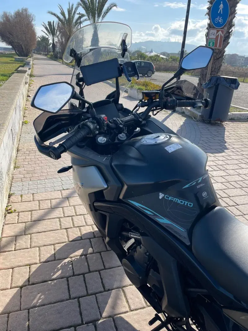 CFMOTO 650GT (2021 - 26) (12)