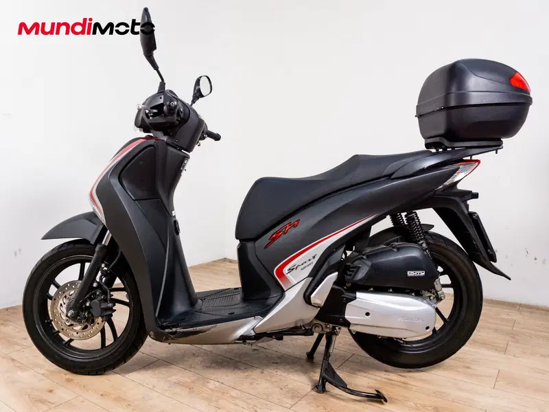 Honda SH 125i (2017 - 19) (6)