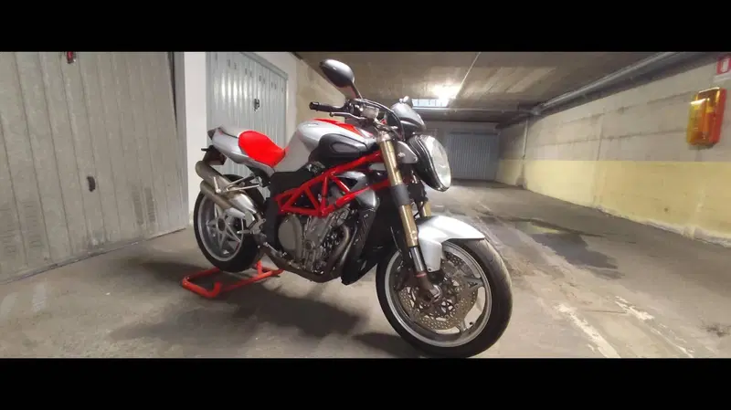 MV Agusta Brutale 910 S (2005 - 11)